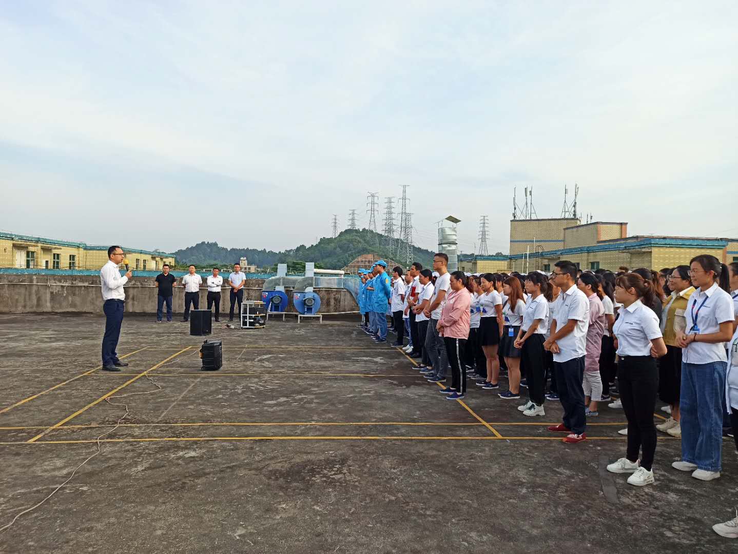 深圳市海淇有機(jī)玻璃制品有限公司“精益生產(chǎn)”項目案例